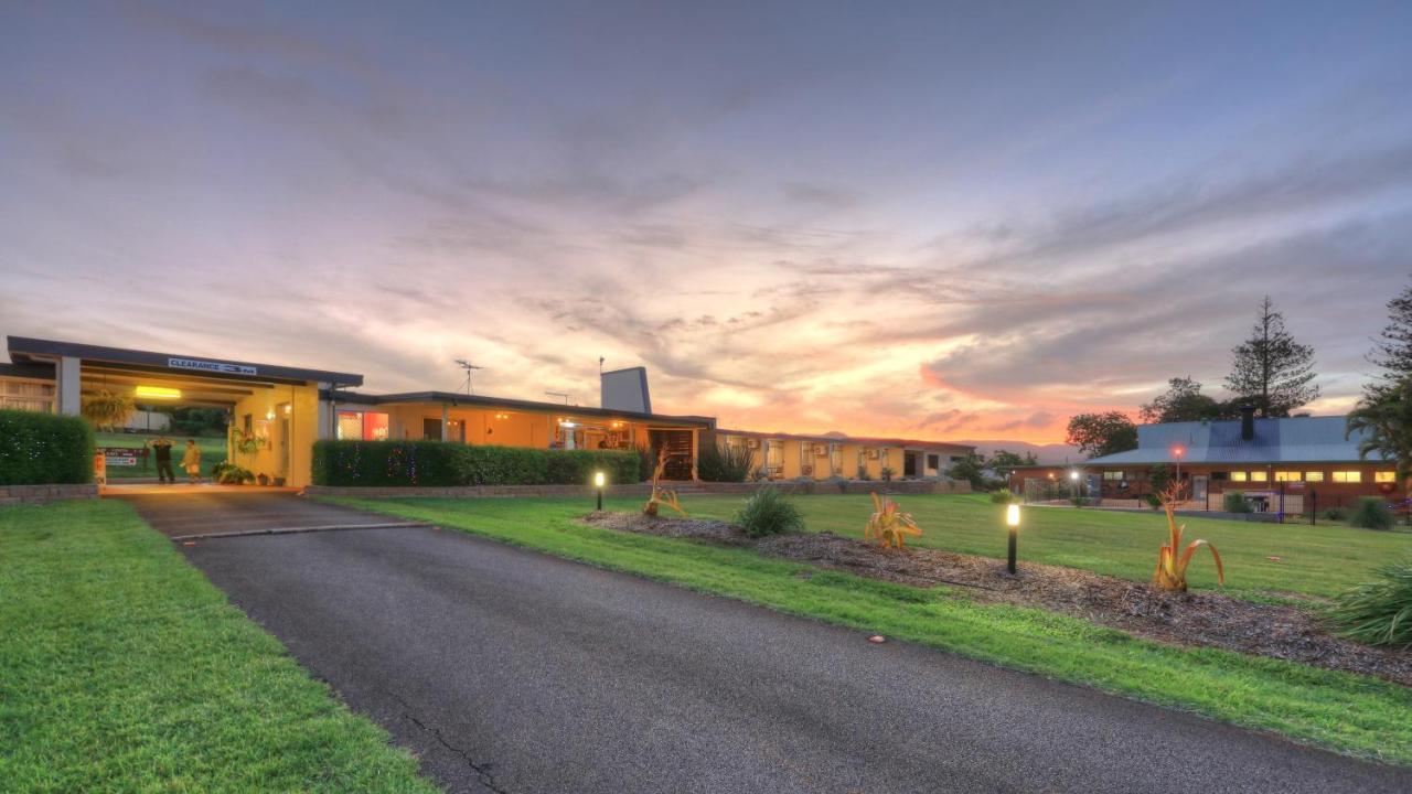 Atherton Motel Экстерьер фото